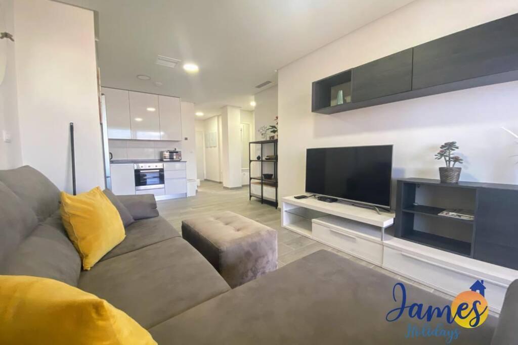 Green Hills Luxury Apartment With Comm Pool Аликанте Экстерьер фото